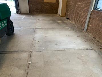 Stelconplaten  beschikbaar voor biedingen