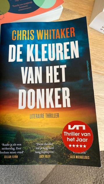De kleuren van het Donker beschikbaar voor biedingen