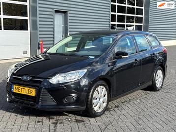 Ford Focus Wagon 1.6 EcoBoost Trend, airco, trekhaak beschikbaar voor biedingen