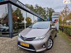 Toyota Auris 1.6 Dynamic/TREKHAAK/NAVI/LMV/KEYLESS/STOELVERW, Voorwielaandrijving, Euro 5, Gebruikt, Zwart