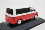 1:43  Volkswagen T6 Multivan 2015  -  IXO, Hobby en Vrije tijd, Modelauto's | 1:43, Overige merken, IXO, -, Nieuw