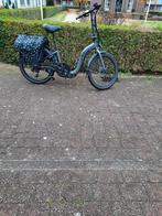 La Cros, rijden zonder op of afstappen., Ophalen, Zo goed als nieuw, Benzine, Overige modellen