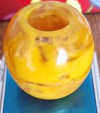 Vintage potje Baltische amber "Egg yolk"  39.5 gramm , 1950s, Verzenden, Overige materialen