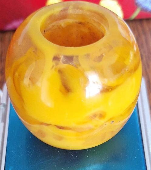 Vintage potje Baltische amber "Egg yolk"  39.5 gramm , 1950s, Sieraden, Tassen en Uiterlijk, Antieke sieraden, Overige materialen