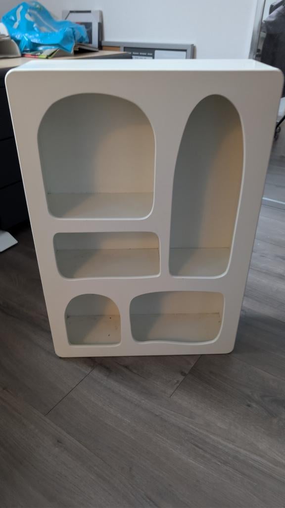 Wandkastje met uniek design, Ophalen, Gebruikt