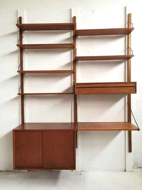 Poul Cadovius by Royal System vintage modulair wandsysteem, Huis en Inrichting, Woonaccessoires | Wandplanken en Boekenplanken