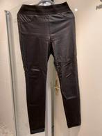 Leuke broek zwart glans met lichtblauw streepje, Kleding | Dames, Broeken en Pantalons, Lang, Ophalen of Verzenden, Zo goed als nieuw