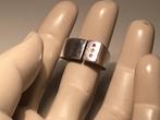 Zilveren zware ring met robijntjes ( in Hilversum ), Sieraden, Tassen en Uiterlijk, Ringen, Gebruikt, Ophalen of Verzenden, Kleiner dan 17