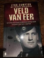 Lynn Compton - Veld van eer, Ophalen of Verzenden, Zo goed als nieuw, Lynn Compton; Marcus Brotherton