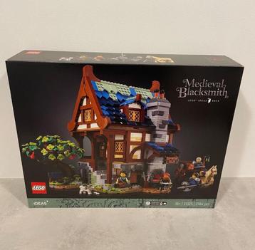 LEGO 21325 Medieval Blacksmith / Middeleeuwse Smid beschikbaar voor biedingen
