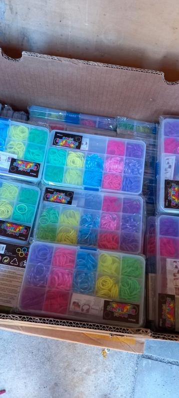 Loom elastiekjes  beschikbaar voor biedingen