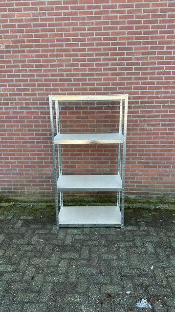 Stelling 90 x 44 cm 170 hoog beschikbaar voor biedingen