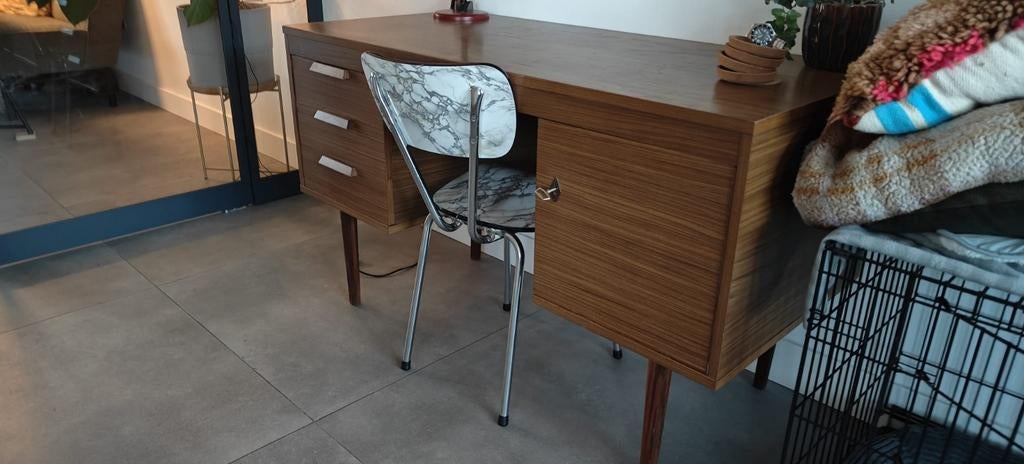 Vintage Bureau / Schrijftafel, Ophalen of Verzenden, Gebruikt, Bureau