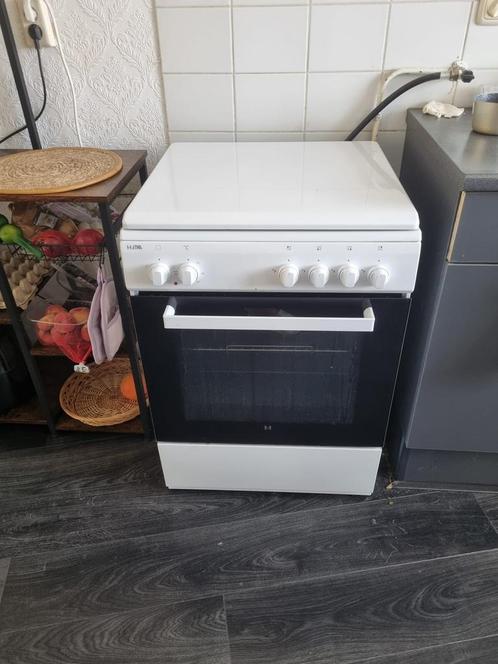 ETNA Fornuis, Witgoed en Apparatuur, Fornuizen, Gebruikt, Gas, 4 kookzones, 85 tot 90 cm, 45 tot 60 cm, Energieklasse A of zuiniger