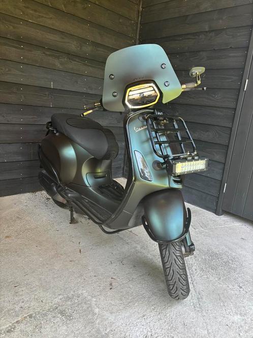 Vespa Sprint| Custom SHAPARI GREEN | Topstaat | Veel opties!, Fietsen en Brommers, Scooters | Vespa, Zo goed als nieuw, Overige modellen