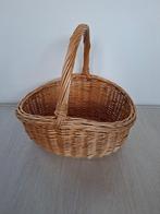 Ovale, rieten mand met hengsel, L35 x B40 x H22 cm, Ophalen, Mand, Zo goed als nieuw, Riet
