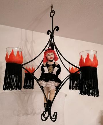 Kunst Object MOULIN ROUGE  beschikbaar voor biedingen