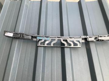 Achterbumper Houder Mercedes C W206 A2068809603 Geleider beschikbaar voor biedingen