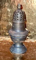 Antieke tinnen strooier, Ophalen of Verzenden, Zilver