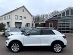 Volkswagen T-Roc 1.5 TSI 150pk Sport € 24.850,00, Nieuw, Origineel Nederlands, 5 stoelen, 1500 kg