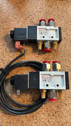 5/2 weg magneetventielen 2x, Ophalen of Verzenden, Gebruikt