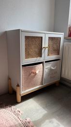 Vertbaudet vakkenkast met deurtjes en 2 opberg bakken, Ophalen, Zo goed als nieuw
