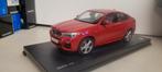 Paragon BMW X4, Hobby en Vrije tijd, Modelauto's | 1:18, Ophalen of Verzenden, Zo goed als nieuw, Auto, Overige merken