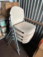 4 stapelstoelen wit., Ophalen of Verzenden, Zo goed als nieuw, Wit, Vijf, Zes of meer stoelen