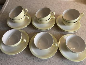 Petrus Regout servies Desiree Kop en Schotel beschikbaar voor biedingen