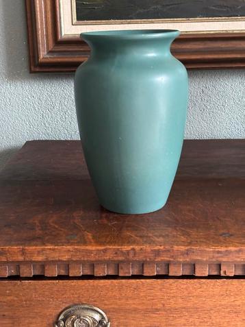 Vintage vaas West Germany 543-25 mat groen beschikbaar voor biedingen