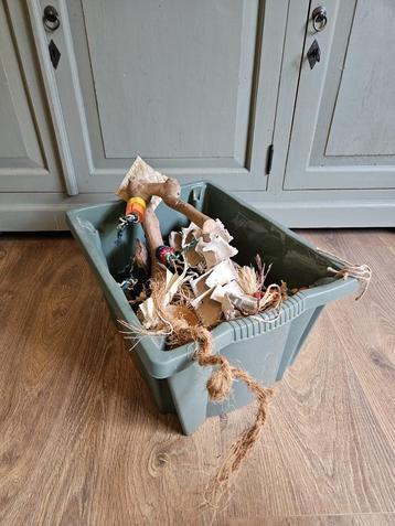 Parkietenspeeltjes Assortiment 2 van de 4 beschikbaar voor biedingen