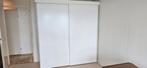 Witte kledingkast 2.15 hoog en 2.00 breed en 60 cm diep, Ophalen, Zo goed als nieuw, 50 tot 75 cm, 200 cm of meer