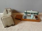 Naaimachine met Hoes - Vesta, Hobby en Vrije tijd, Naaimachines en Toebehoren, Ophalen of Verzenden, Gebruikt, Naaimachine, Overige merken
