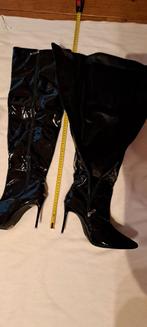 Zwarte hoogglans kap laarzen 70 cm Stiletto hakken 10 cm, Kleding | Dames, Schoenen, Hoge laarzen, Verzenden, Zwart, Nieuw