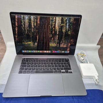 Macbook Pro 16 2019 i7 64GB 512GB SSD Accu 230! beschikbaar voor biedingen