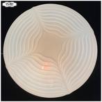 Vintage plafonnière, Bohemen - Opaalglas - Tsjechie, Gebruikt, Bauhaus, Ophalen of Verzenden, Glas