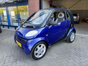 Smart City-Coupé smart & pure (bj 2001, automaat) beschikbaar voor biedingen