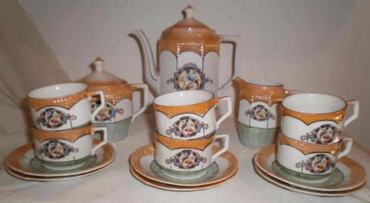 Antiek porselein thee/koffie servies, Antiek en Kunst, Antiek | Servies compleet, Ophalen of Verzenden