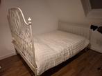 Bed 140x200 in nette staat, Huis en Inrichting, Slaapkamer | Bedden, Ophalen, Wit, Tweepersoons, 140 cm