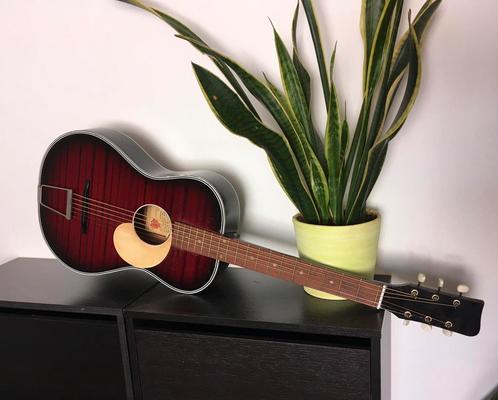 Egmond vintage parlor gitaar, Muziek en Instrumenten, Snaarinstrumenten | Gitaren | Akoestisch, Gebruikt, Western- of Steelstringgitaar