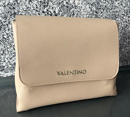 Stijlvolle Beige Valentino Handtas, Sieraden, Tassen en Uiterlijk, Tassen | Damestassen, Zo goed als nieuw, Handtas, Beige, Ophalen of Verzenden