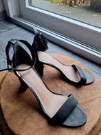 Guess Sandalen,leer,maat 41,Kerst,gala,zwart,schoenen, Ophalen, Zo goed als nieuw, Zwart, Sandalen of Muiltjes