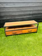Tv meubel 130cm  - hout met zwart metaal - nieuwstaat, 100 tot 150 cm, Ophalen of Verzenden, Zo goed als nieuw, Minder dan 100 cm