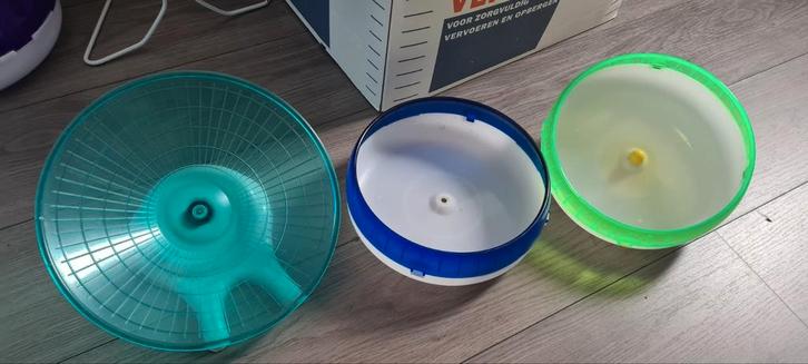 Silent spinners loopwielen, Dieren en Toebehoren, Knaagdieren en Konijnen | Toebehoren, Zo goed als nieuw, Loopwiel of Rad, Ophalen of Verzenden