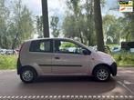 Daihatsu Cuore 1.0-12V Kyoto APK!ZUINIG!LAGE KM!, Auto's, Daihatsu, Voorwielaandrijving, Stof, Zwart, 4 stoelen