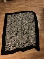 Merk Pareo omslagdoek kleur zwart/wit 1.20 x1.40 mt, Kleding | Dames, Badmode en Zwemkleding, Merk Pareo, Overige typen, Overige kleuren