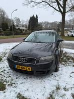 Audi A3 1.6 – Rijdt goed – APK afgekeurd, Auto's, Voorwielaandrijving, 4 cilinders, Zilver of Grijs, 57 €/maand