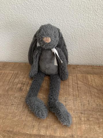 Happy Horse rabbit Ritchie donkergrijs. Ong. 38 cm. ZGAN. beschikbaar voor biedingen