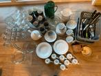 Compleet servies met glazen, bestek ovenschalen etc., Huis en Inrichting, Keuken | Servies, Ophalen, Overige stijlen, Compleet servies