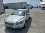 Volvo V50 2.4 Momentum, 700 kg, Stationwagon, 2435 cc, Startonderbreker